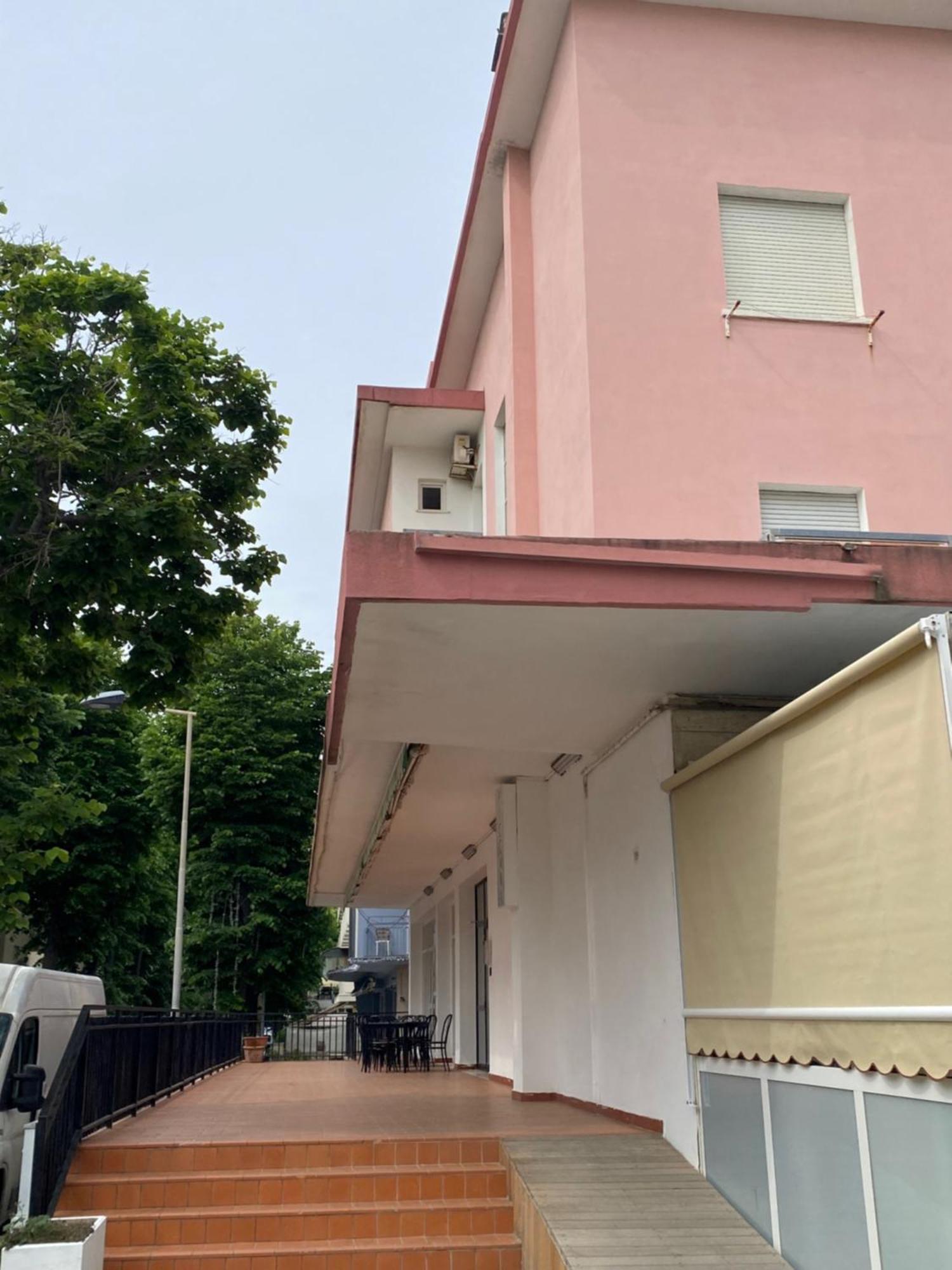 Hotel Piccari Nuova Gestione Римини Экстерьер фото