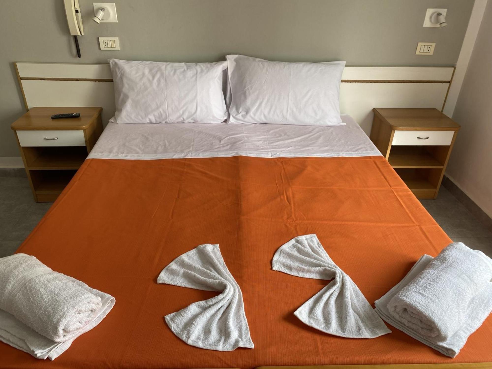 Hotel Piccari Nuova Gestione Римини Экстерьер фото